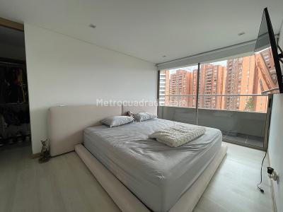 Apartamento en venta en El Esmeraldal, Envigado · foto 10 de 16