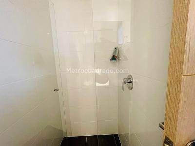 Apartamento en venta en El Esmeraldal, Envigado · foto 13 de 16