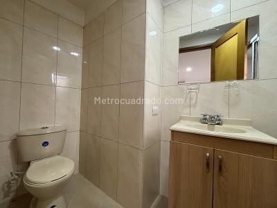 Apartamento de 3 alcobas en arriendo en Cumbres, Envigado, 125 m² · foto 11 de 14