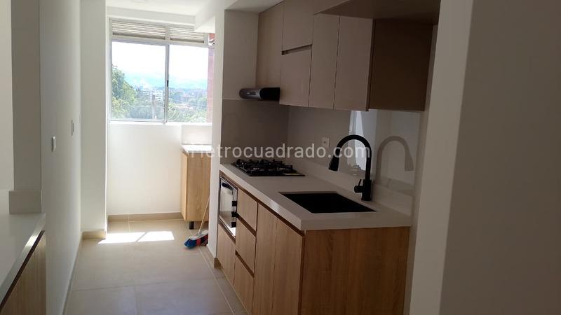 3BR Apartment in Otro (85 m²) - 3