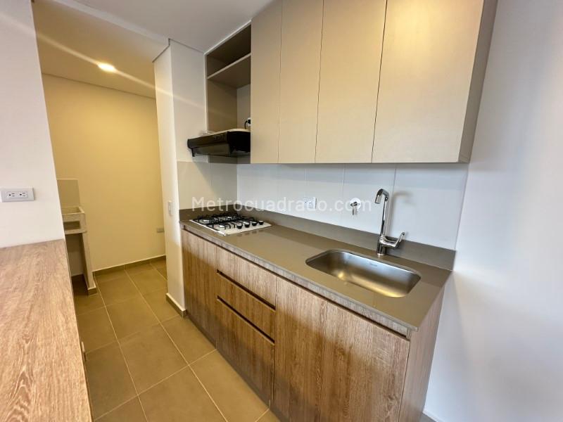 2BR Apartment in Otro (62 m²) - 3