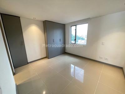 Apartamento de 3 alcobas en arriendo en Conquistadores, Medellín, 200 m² · foto 10 de 20