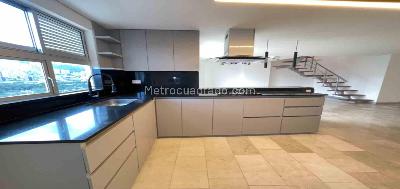 Apartamento de 3 alcobas en arriendo en Conquistadores, Medellín, 200 m² · foto 6 de 20