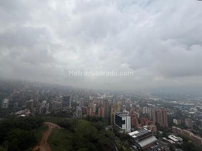 Apartamento de 3 alcobas en arriendo en El Poblado, Medellín, 87 m² · foto 15 de 15