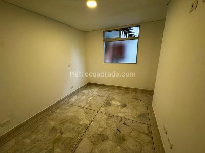 Apartamento de 3 alcobas en arriendo en Florida Nueva, Medellín, 140 m² · foto 10 de 17