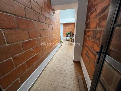 Apartamento de 3 alcobas en arriendo en Florida Nueva, Medellín, 140 m² · foto 15 de 17