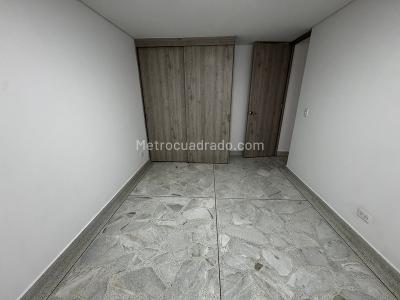 Apartamento de 3 alcobas en arriendo en Florida Nueva, Medellín, 140 m² · foto 6 de 17