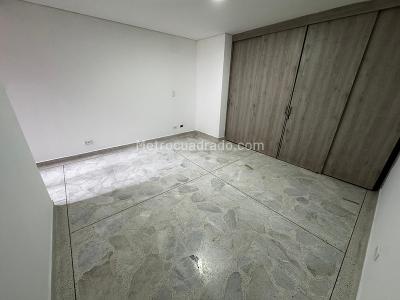 Apartamento de 3 alcobas en arriendo en Florida Nueva, Medellín, 140 m² · foto 8 de 17