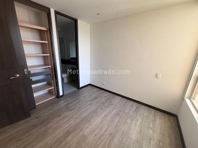 Apartamento en arriendo en La Linde, Medellín · foto 9 de 18