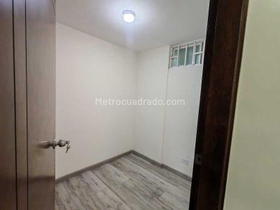 Apartamento en venta en Robledo, Medellín · foto 8 de 11