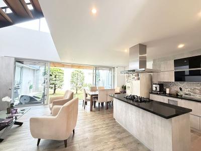 Casa de 5 alcobas en venta en Barro Blanco Y Zona Franca, Rionegro, 190 m² · foto 3 de 16