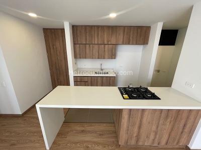 Apartamento de 3 alcobas en venta en El Trianon, Envigado, 85 m² · foto 7 de 20