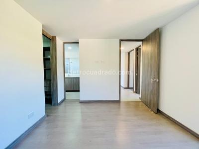 Apartamento en venta en Camino Verde, Envigado · foto 10 de 18