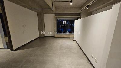 Apartamento de 3 alcobas en arriendo en El Poblado, Medellín, 179 m² · foto 14 de 20
