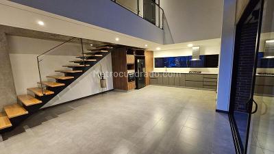 Apartamento de 3 alcobas en arriendo en El Poblado, Medellín, 179 m² · foto 3 de 20