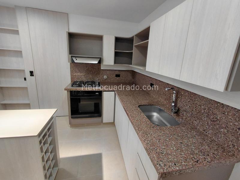 Apartamento en Arriendo, Bello, Bello - Więcej