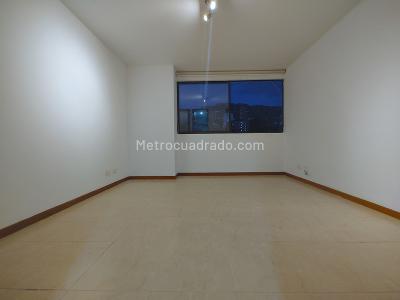 Apartamento de 3 alcobas en arriendo en El Poblado, Medellín, 113 m² · foto 12 de 14