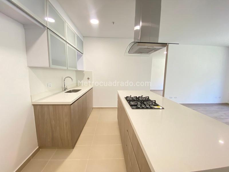 2BR Apartment in La Fe (100 m²) - 4