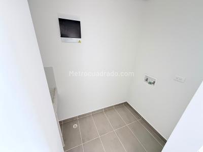 Apartamento de 3 alcobas en venta en San Antonio De Pereira, Rionegro, 86 m² · foto 11 de 19
