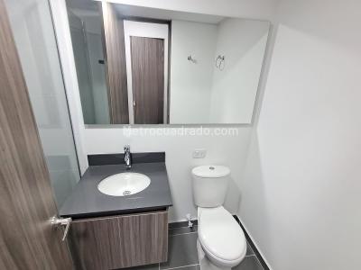 Apartamento de 2 alcobas en arriendo en Las Palmas, Medellín, 71 m² · foto 7 de 8