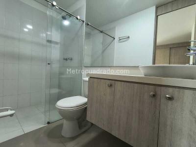 Apartamento de 3 alcobas en arriendo en Otro, Sabaneta, 85 m² · foto 12 de 13