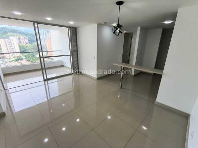 Apartamento de 3 alcobas en arriendo en Otro, Sabaneta, 85 m² · foto 2 de 13