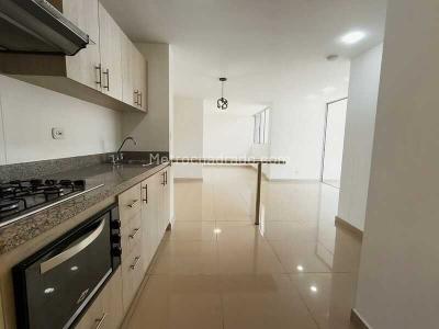 Apartamento de 3 alcobas en arriendo en Otro, Sabaneta, 85 m² · foto 4 de 13