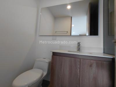 Apartaestudio en arriendo en El Poblado, Medellín · foto 10 de 13
