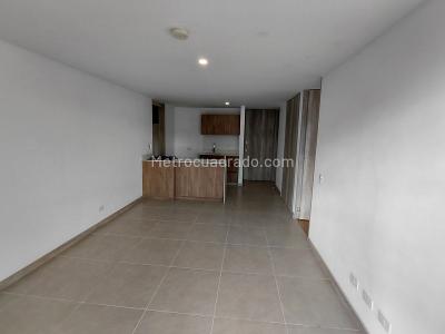 Apartaestudio en arriendo en El Poblado, Medellín · foto 3 de 13