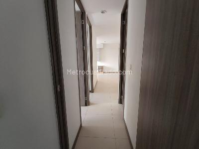 Apartamento de 3 alcobas en arriendo en Los Colegios, Rionegro, 85 m² · foto 5 de 14