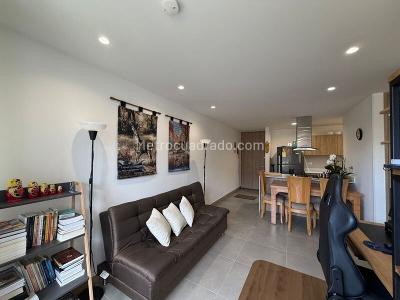Apartaestudio en venta en San Nicolas, Rionegro, 58 m² · foto 5 de 9