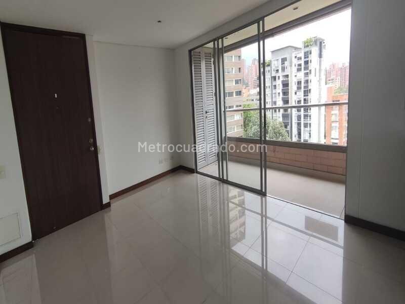 2BR Apartment in El Poblado (95 m²)