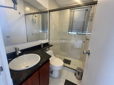 Apartamento de 2 alcobas en arriendo en Alejandria, Medellín, 115 m² · foto 9 de 14