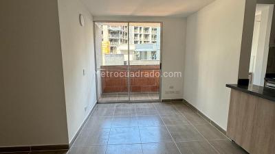 Apartamento de 3 alcobas en venta en Niquia, Bello, 50 m² · foto 2 de 12