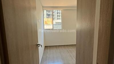 Apartamento de 3 alcobas en venta en Niquia, Bello, 50 m² · foto 10 de 12