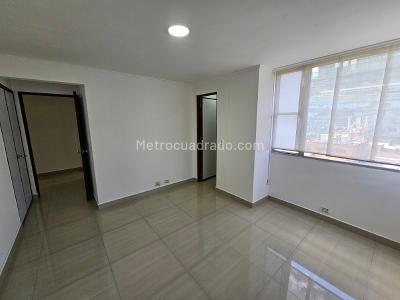 Apartamento en arriendo en Patio Bonito, Medellín · foto 6 de 15
