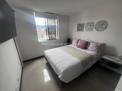 Apartamento de 3 alcobas en arriendo en Castropol, Medellín, 88 m² · foto 5 de 8