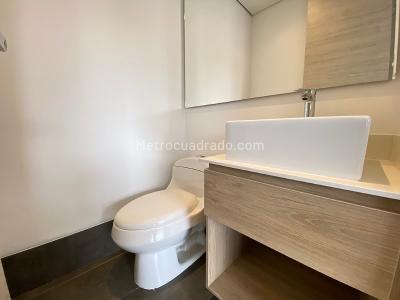Apartaestudio en arriendo en El Poblado, Medellín · foto 6 de 10