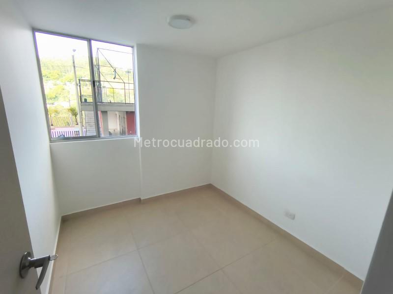 2BR Apartment in Otro (50 m²) - 4