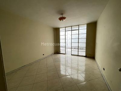 Casa en arriendo en Conquistadores, Medellín · foto 9 de 16