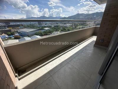 Apartamento de 3 alcobas en arriendo en Jardines Envigado, Envigado, 90 m² · foto 10 de 13