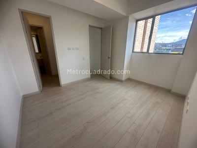 Apartamento de 3 alcobas en arriendo en Jardines Envigado, Envigado, 90 m² · foto 3 de 13