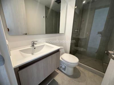 Apartamento de 3 alcobas en arriendo en Jardines Envigado, Envigado, 90 m² · foto 7 de 13