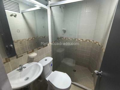 Casa de 4 alcobas en venta en Suramerica, Itagüí, 189 m² · foto 17 de 20