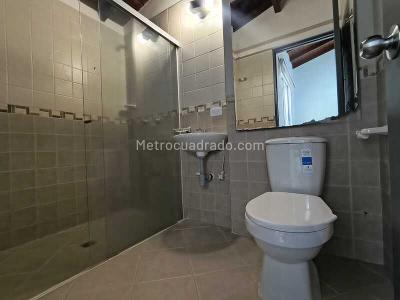 Casa de 4 alcobas en venta en Suramerica, Itagüí, 189 m² · foto 18 de 20