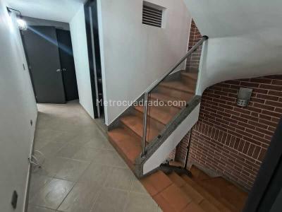 Casa de 4 alcobas en venta en Suramerica, Itagüí, 189 m² · foto 6 de 20