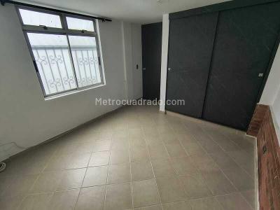 Casa de 4 alcobas en venta en Suramerica, Itagüí, 189 m² · foto 9 de 20