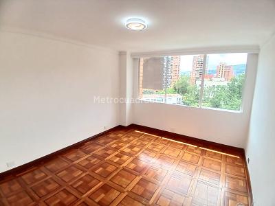 Apartamento de 3 alcobas en arriendo en El Poblado, Medellín, 150 m² · foto 11 de 20