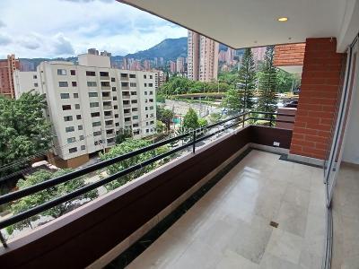 Apartamento de 3 alcobas en arriendo en El Poblado, Medellín, 150 m² · foto 19 de 20