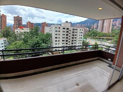 Apartamento de 3 alcobas en arriendo en El Poblado, Medellín, 150 m² · foto 20 de 20